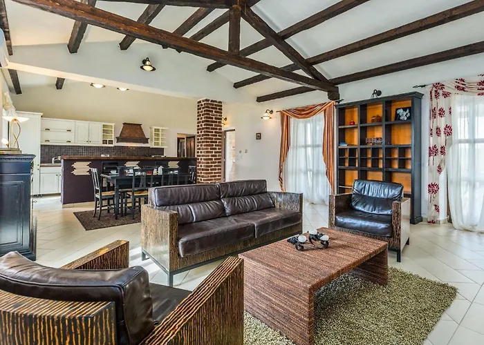 Semesterbostad Jelena *