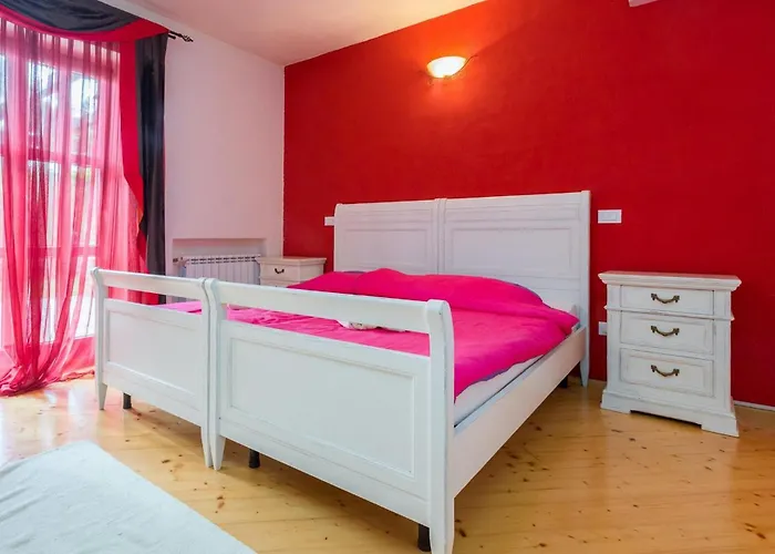 Jelena Semesterbostad